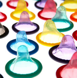 Как правильно одевать (надевать) презерватив: что ещё важно?